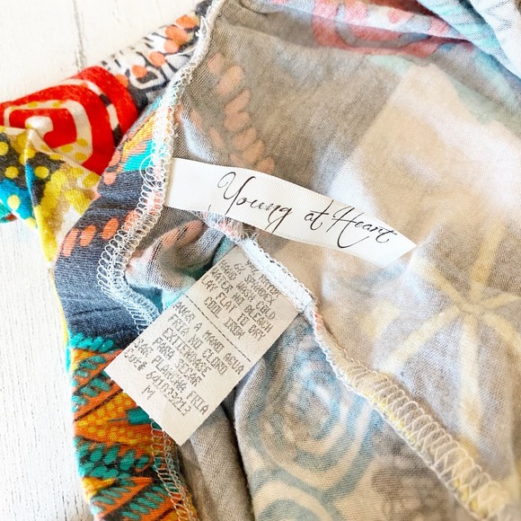 Girls Young At Heart Wild Print Multicolor Leggings Size Medium - Picture 7 of 7